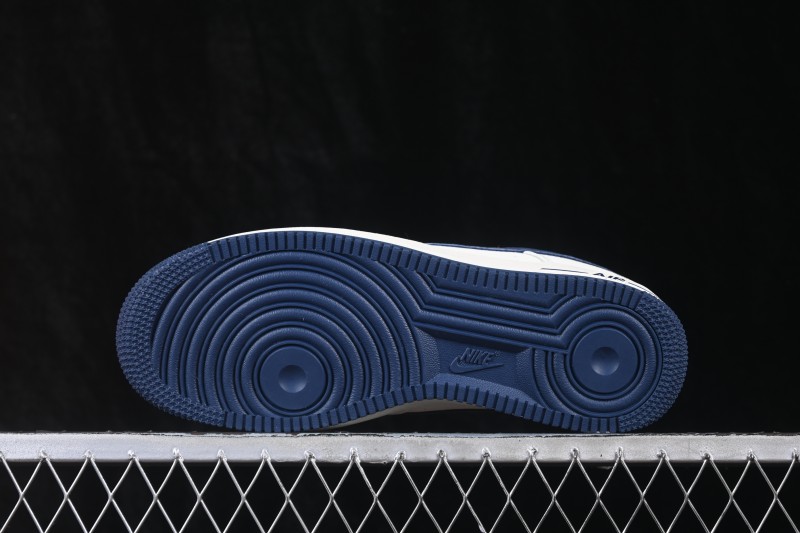 Nike Air Force 1 '07 Low Casual Sneakers - LV2288-005