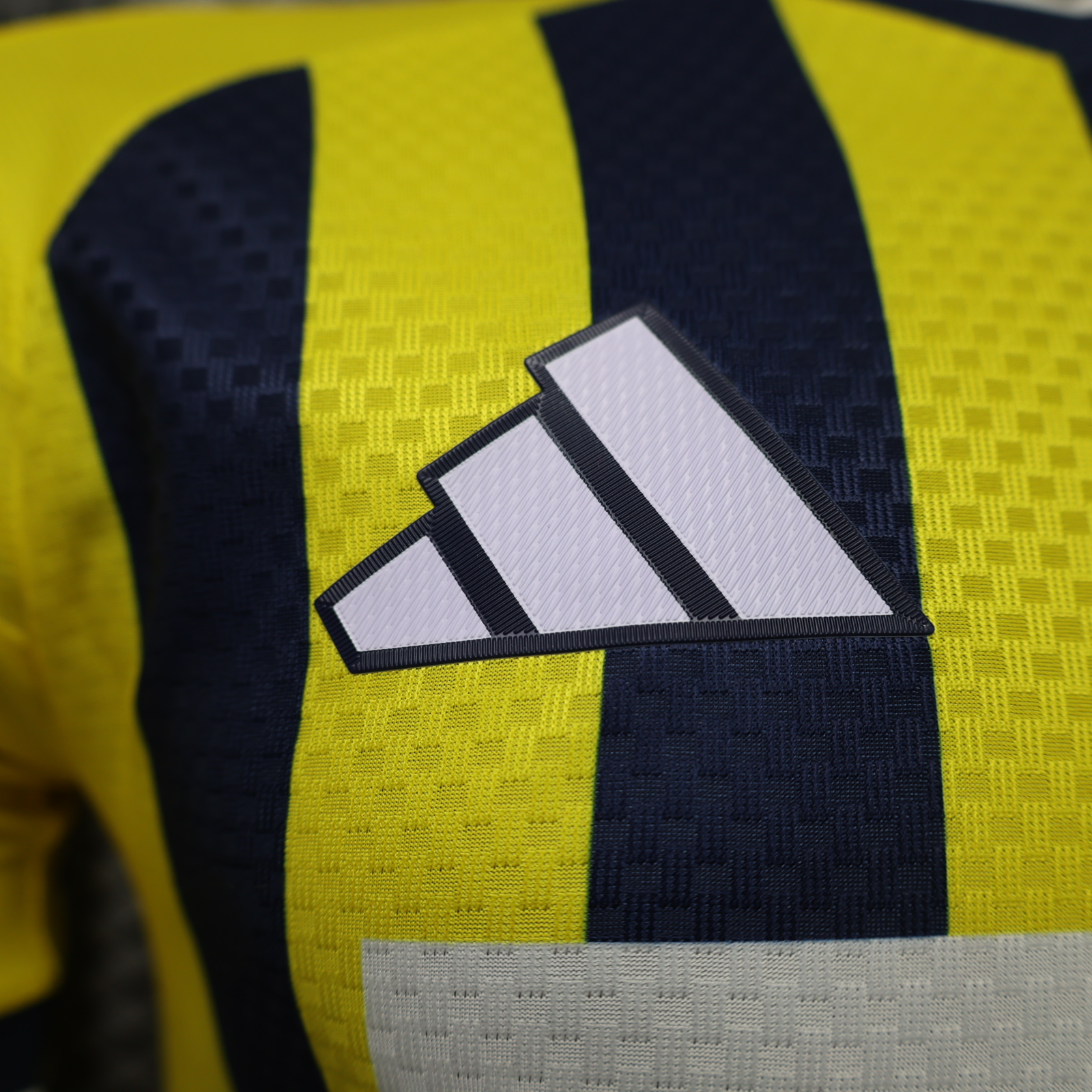 Player Version 26/27 Fenerbahçe SK Home White Jersey