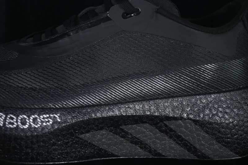 Adidas HyperBoost Edge M Breathable Cushioned Running Shoes - KI0358