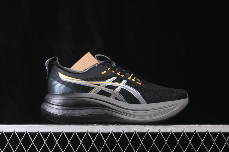 Asics Gel-Nimbus 28 Retro Breathable Casual Running Shoes with Cushioning - 1011C343-001