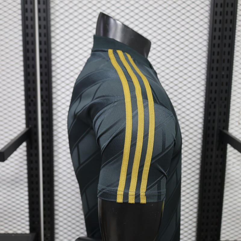 Player Version 26/27 Celtic Casual Black Jersey