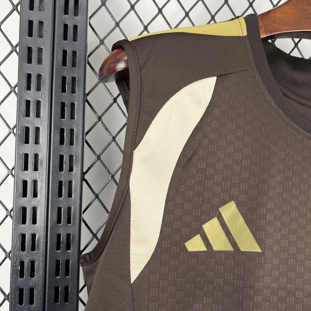 25/26 Flamengo Pre-Match Vest Jersey