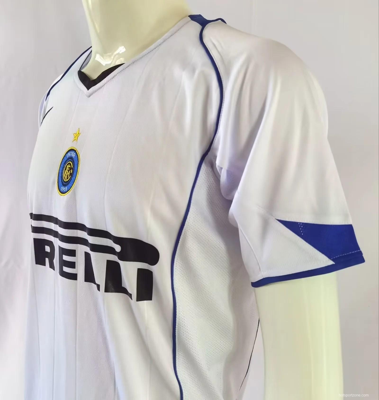 Retro 04/05 Inter Milan Away White Jersey
