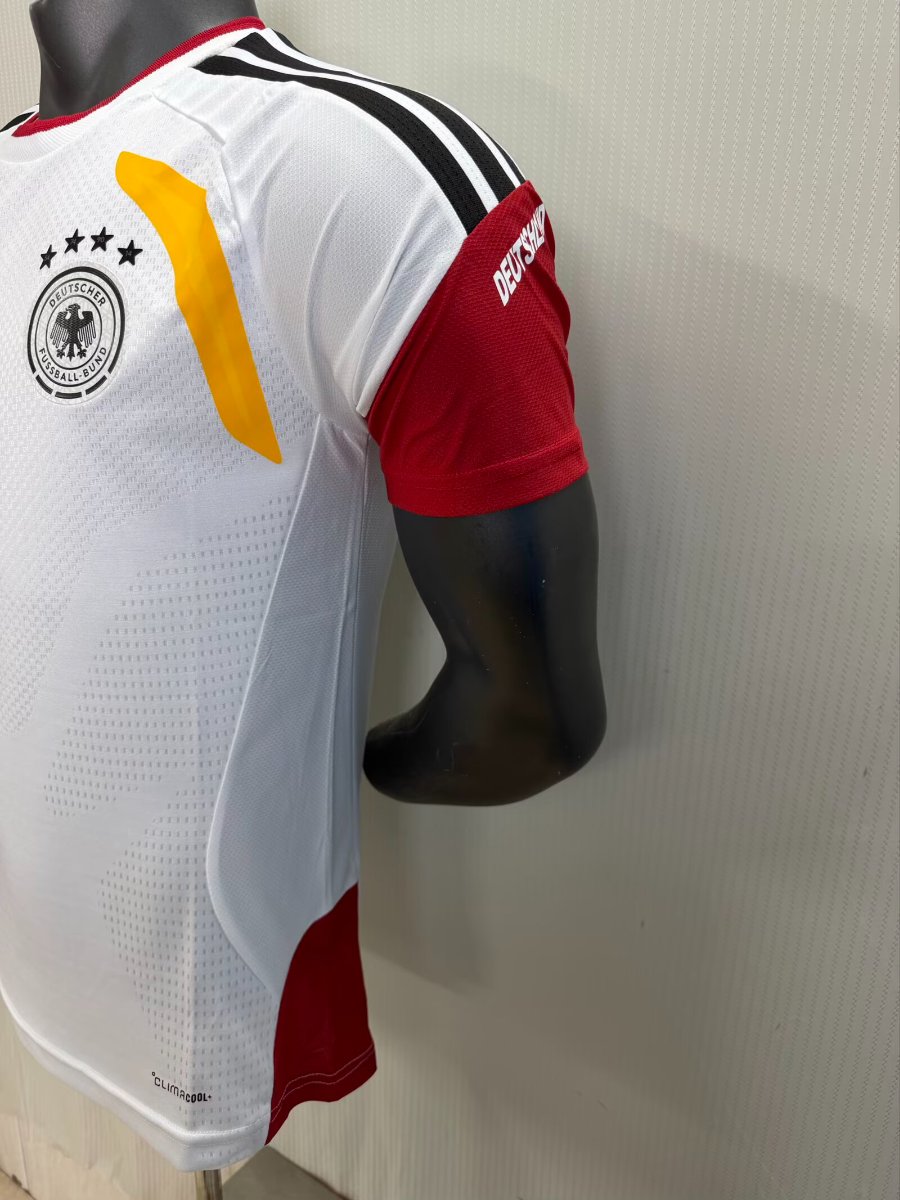 Player Version 2026 Germany White Training Pre-Match Jersey