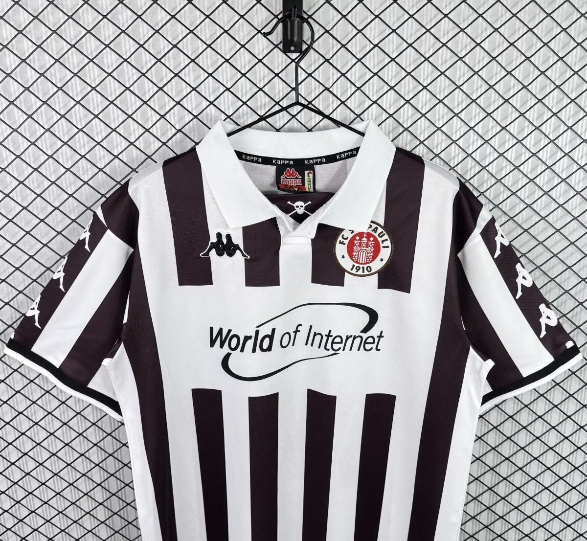 Retro 00/01 St. Pauli Home Jersey