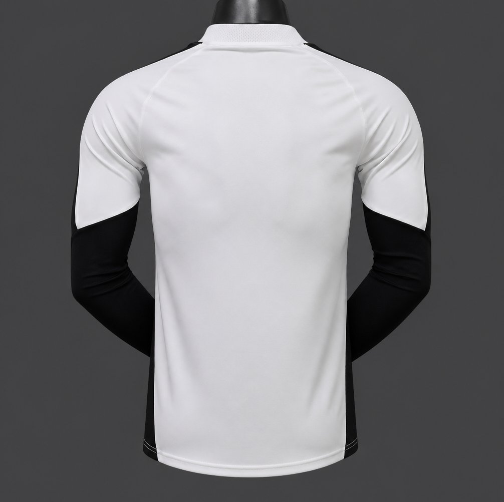 Player Version 26/27 Liverpool FC White  Long Sleeve Jersey